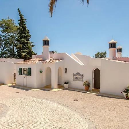 Casa Linda Βίλα *